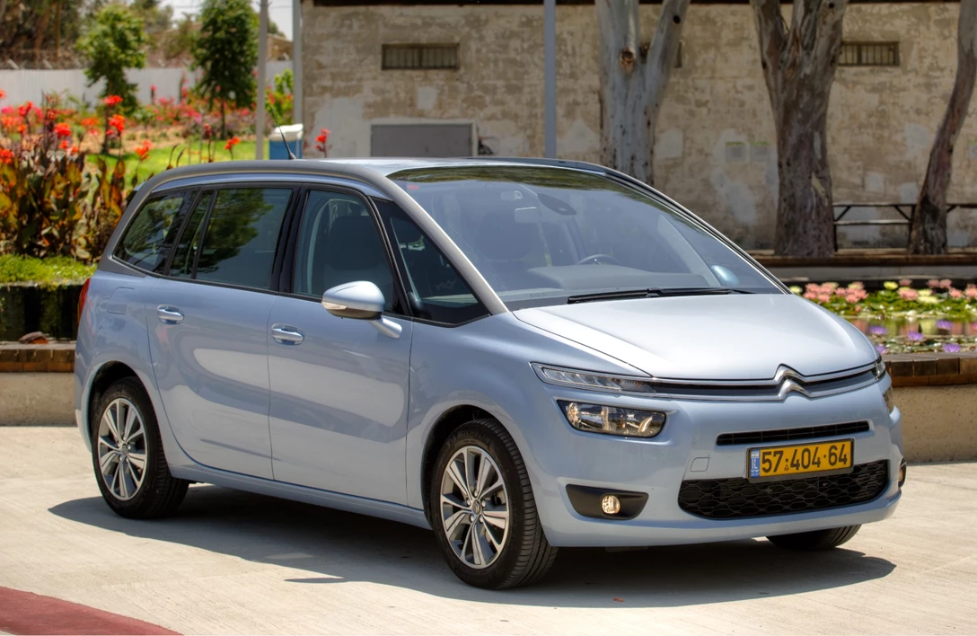 1660893-FotoJet פיקאסו.jpg