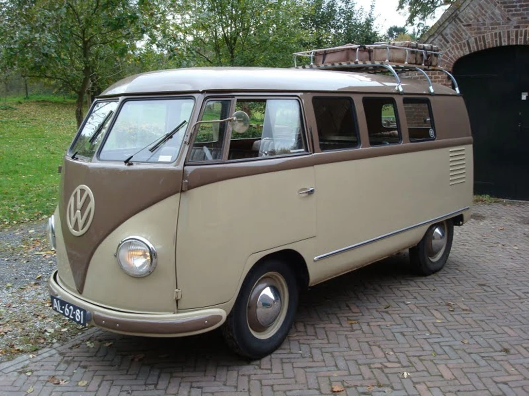 1632056-1952_VW_Barndoor_brown_back.jpg
