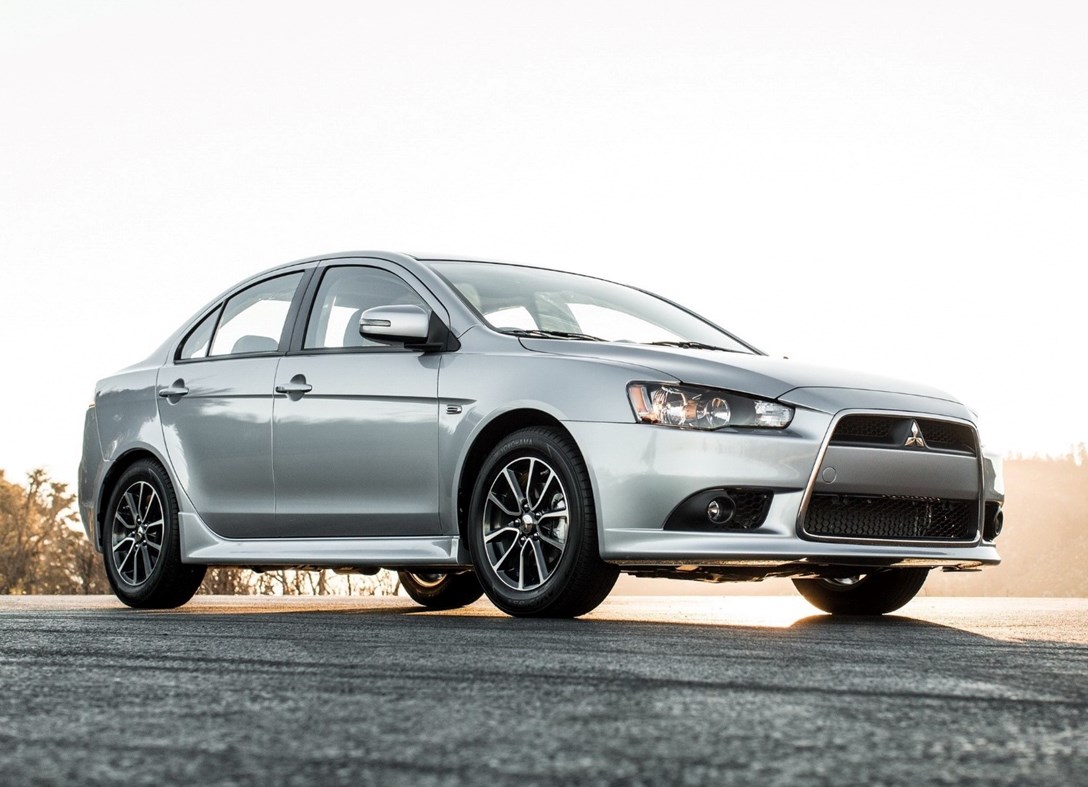 1666173-Mitsubishi-Lancer_Sedan-2014-01.jpeg