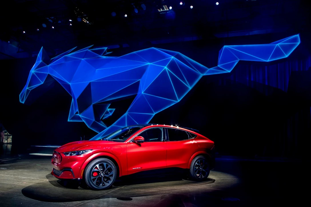 1625458-Ford_Mustang-Mach-E_World_Debut_43.jpg