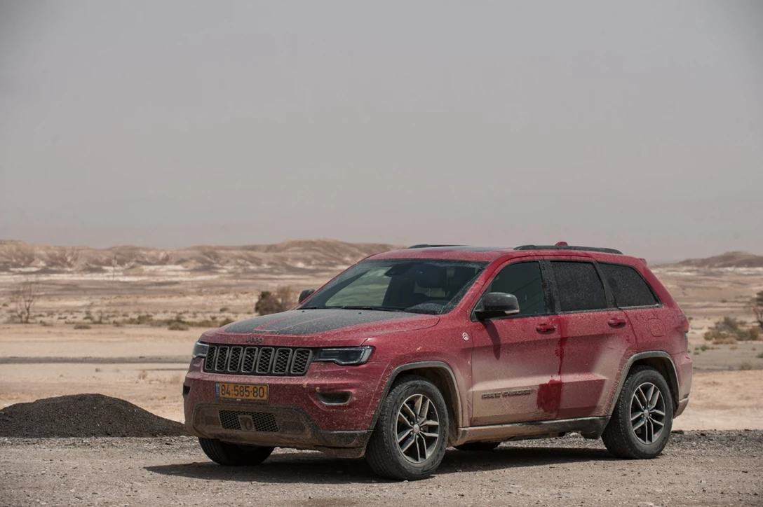 1604676-גרנד צירוקי מול דיסקו (28).jpg