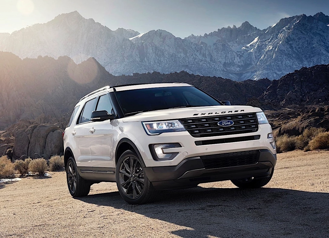1646668-Ford-Explorer-2019-03.jpg