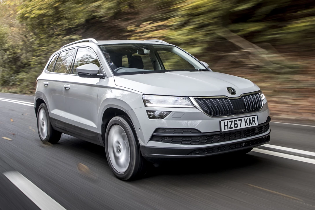 1595928-סקודה קארוק.jpg