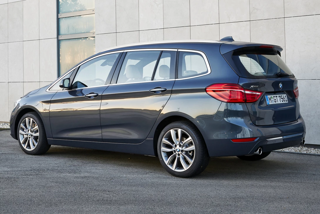 ב.מ.וו סדרה 2 אקטיב/ גראן טורר