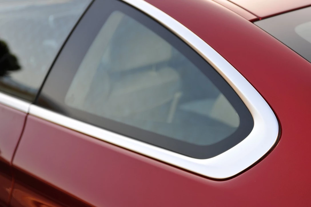 ב.מ.וו סדרה 6 קופה 2011