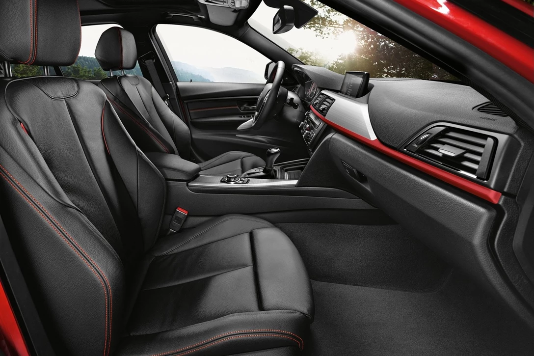 ב.מ.וו סדרה 3 2011