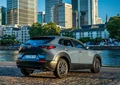 1639107-Mazda-CX-30-2019-02.jpg