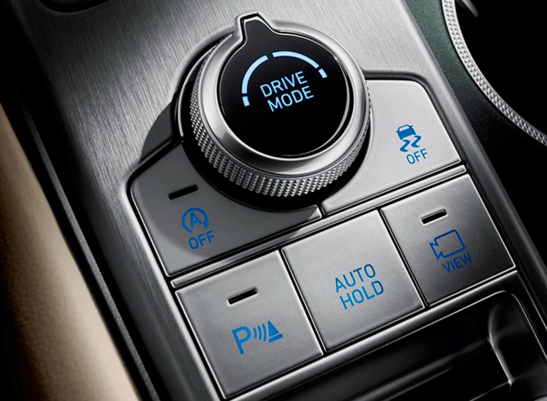 1644192-גנסיס G70 - 6.jpeg