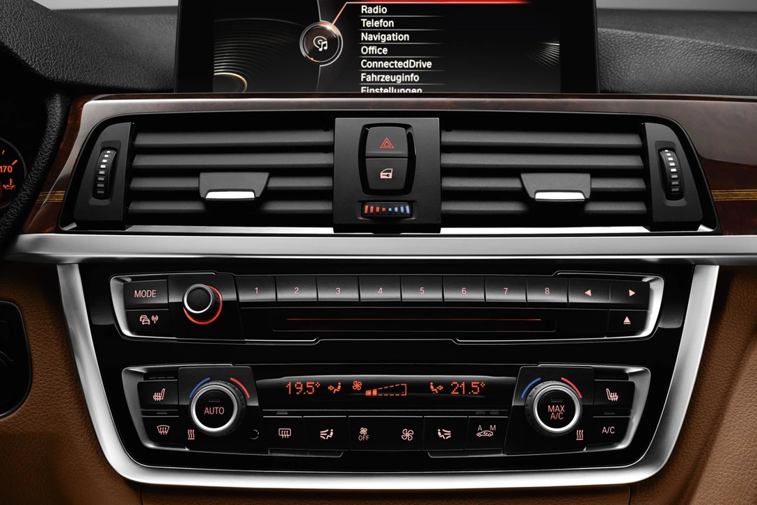 ב.מ.וו סדרה 4 קופה