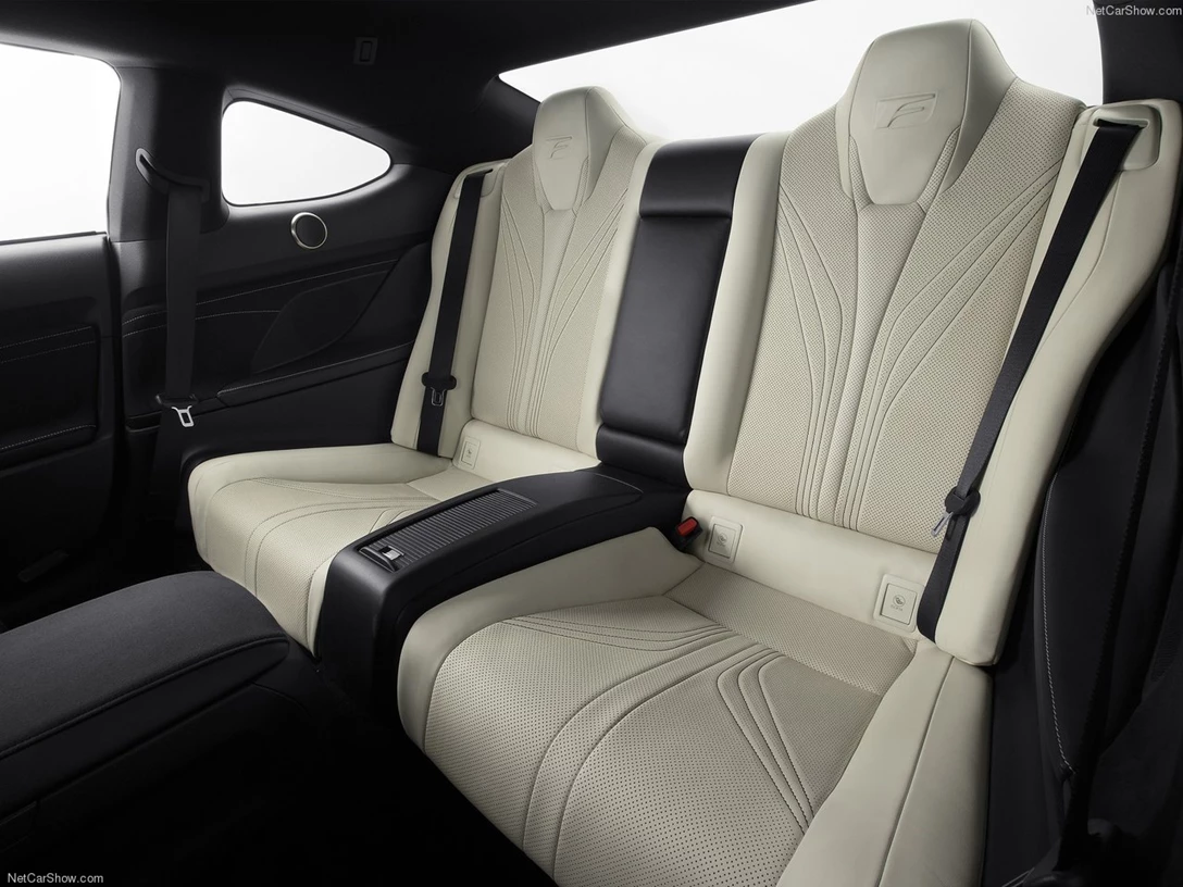 1588340-Lexus-RC 8.jpg