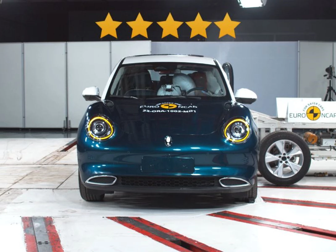 1676065-קיה EV6 (6).jpg