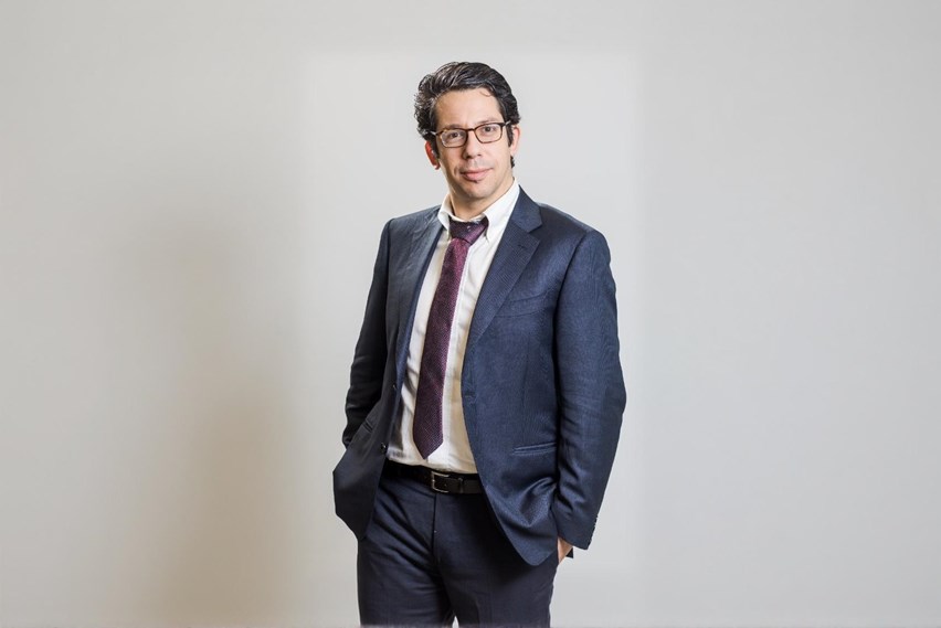 עו"ד דודי פרחיה