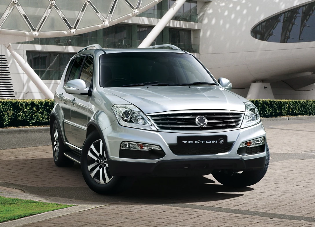 1688036-SsangYong-Rexton-2015-01.jpg