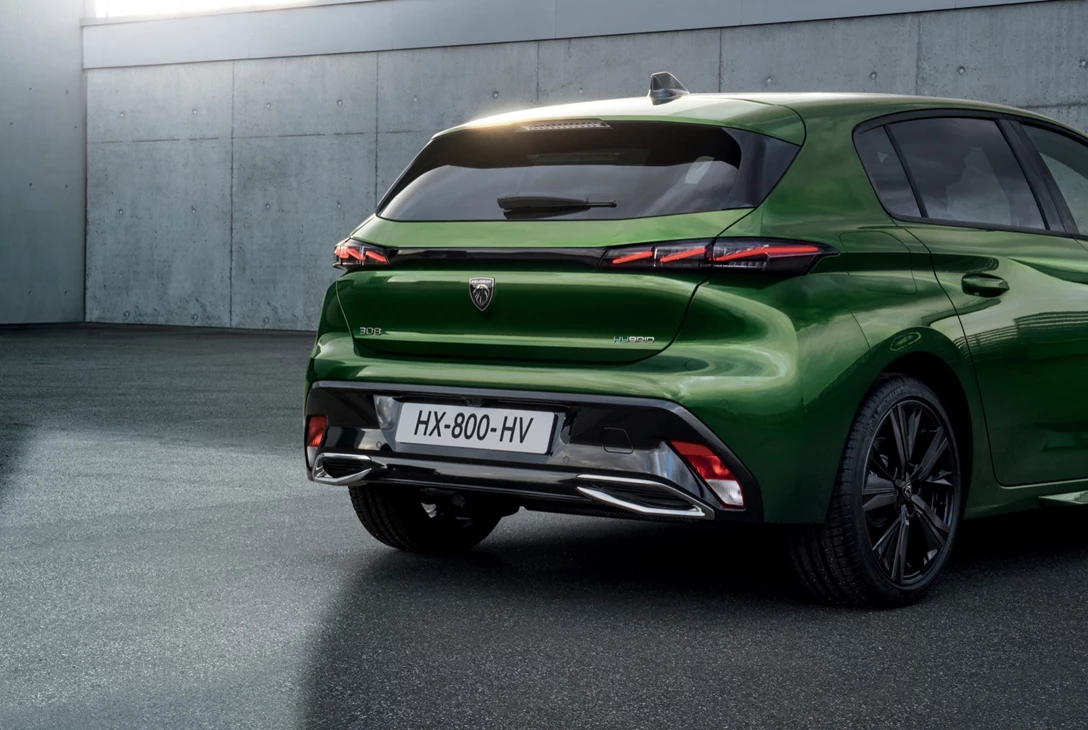 1641564-PEUGEOT_308PHEV_2103STYP_215.jpg