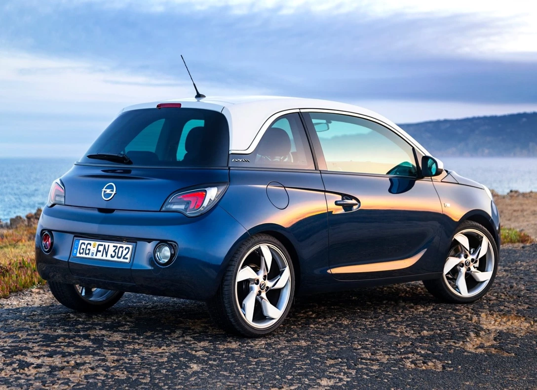 1658934-Opel-Adam-2017-02.jpg