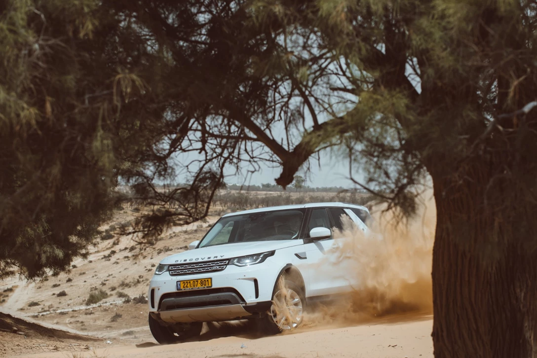 1604655-גרנד צירוקי מול דיסקו (9).jpg