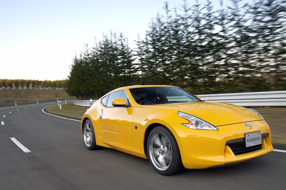 ניסאן 370Z