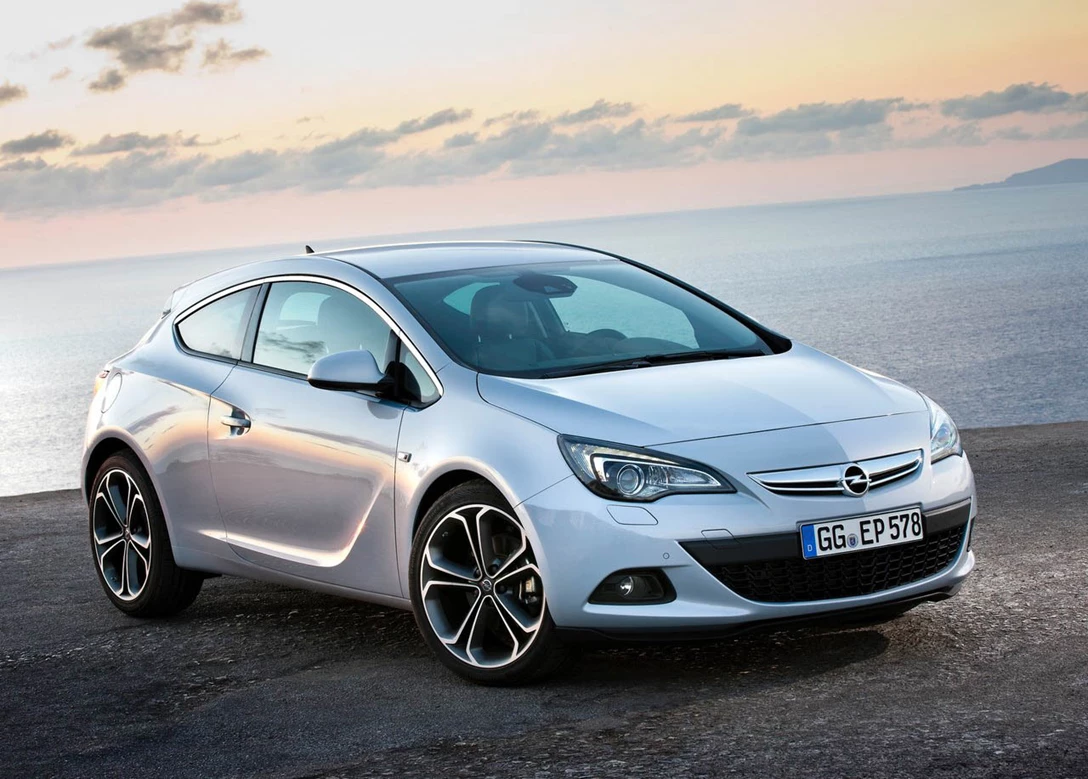 1701894-Opel-Astra_GTC-2012-1280-b98a6cc42fdd1a4732f8b61e702e6265fb.jpg