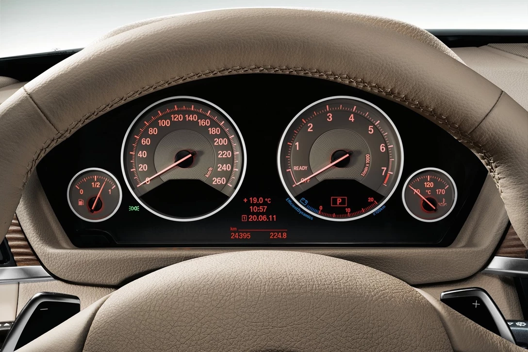 ב.מ.וו סדרה 3 2011