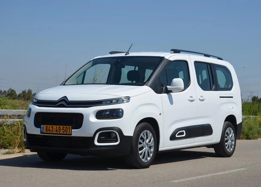 1665742-Citroen-Berlingo-2021-04.jpg