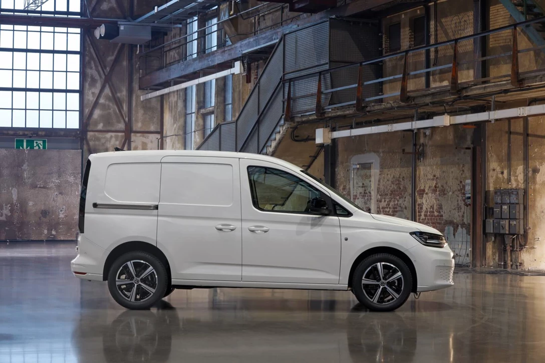 1630478-Caddy Cargo_20200219_003.jpg