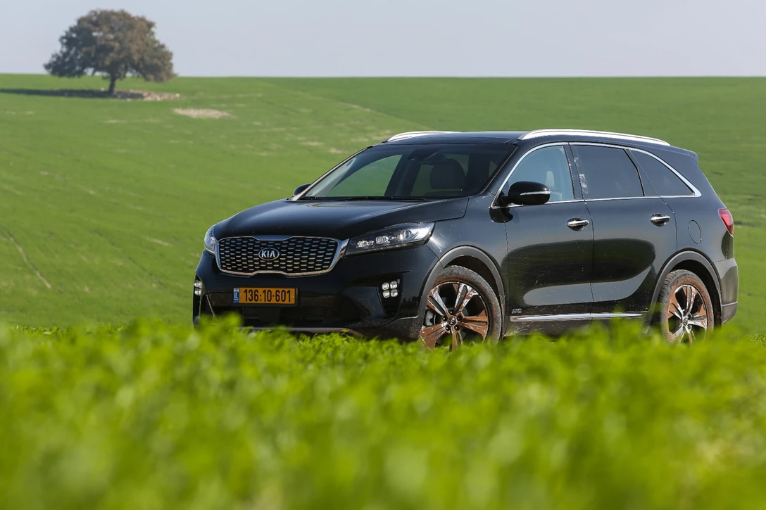 1594576-קיה סורנטו - מבחן דרכים (V6) (1).jpg