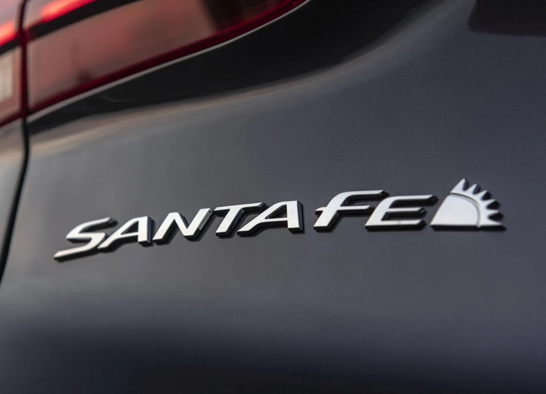 1694636-Hyundai-Santa_Fe-2024-11.jpg