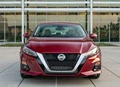 1660426-Nissan-Altima-2020-08.jpg