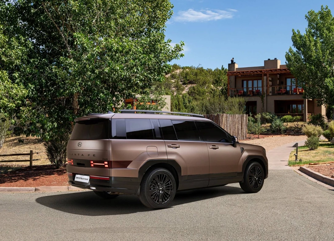 1707447-Hyundai-Santa_Fe-2025-02.jpg