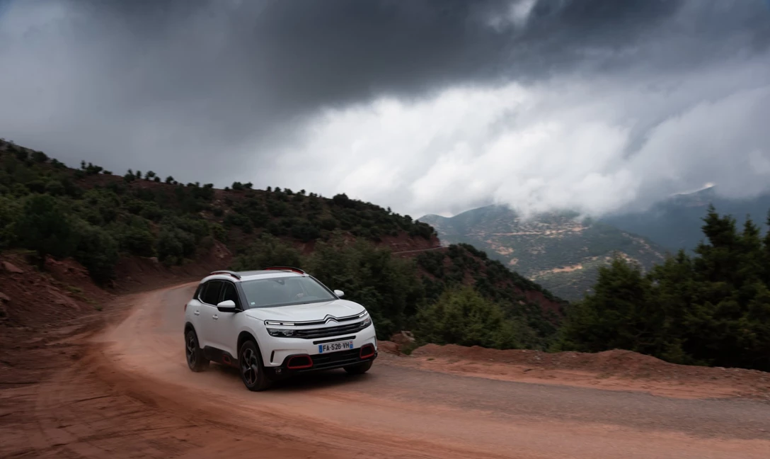 1608930-סיטרואן C5 איירקרוס מבחן דרכים השקה (10).jpg