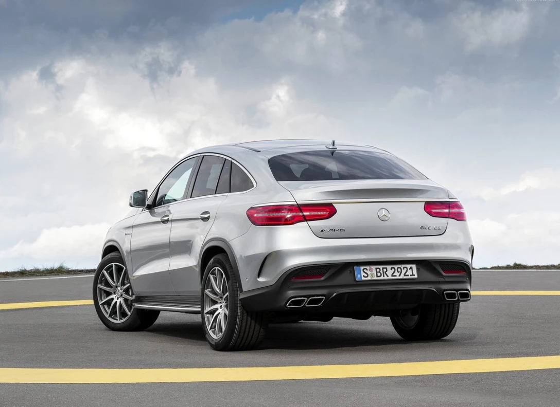 1656282-Mercedes-Benz-GLE_Coupe-2019-13.jpg