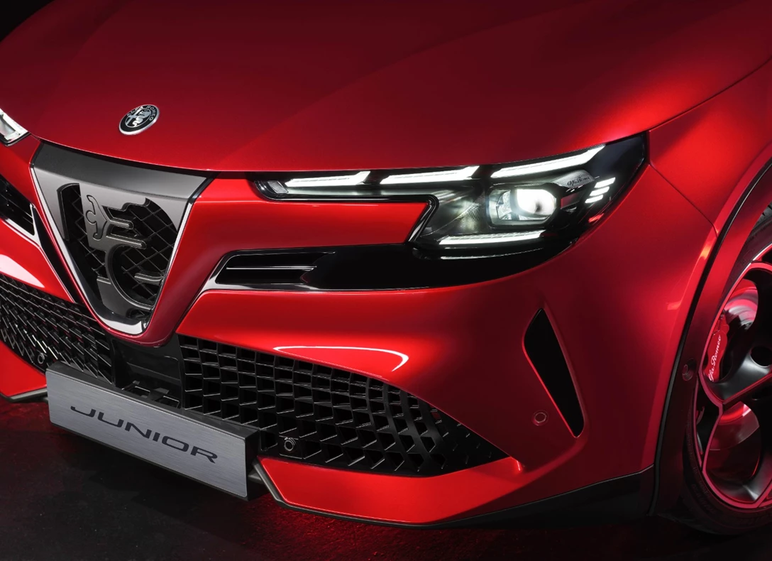 1705056-Junior-Exteriors (2).jpg