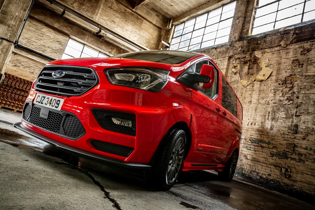 1595164-MS-RT Transit Custom-7.jpg