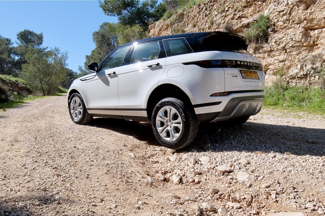 1643274-לנד רובר ריינג' רובר איווק - 7.jpeg