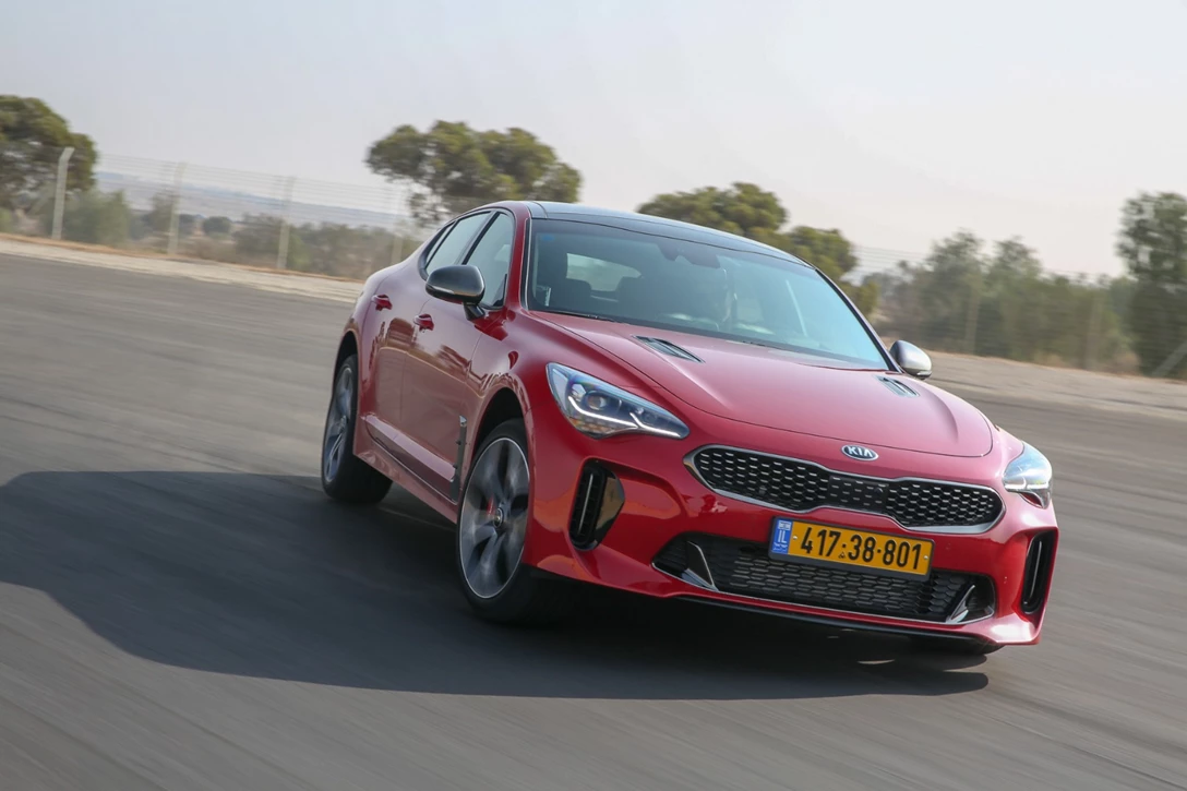 1606256-kia-180903-017.jpg