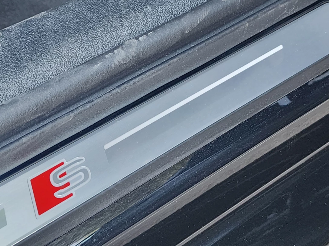 1702062-A3AUDI (28).jpg