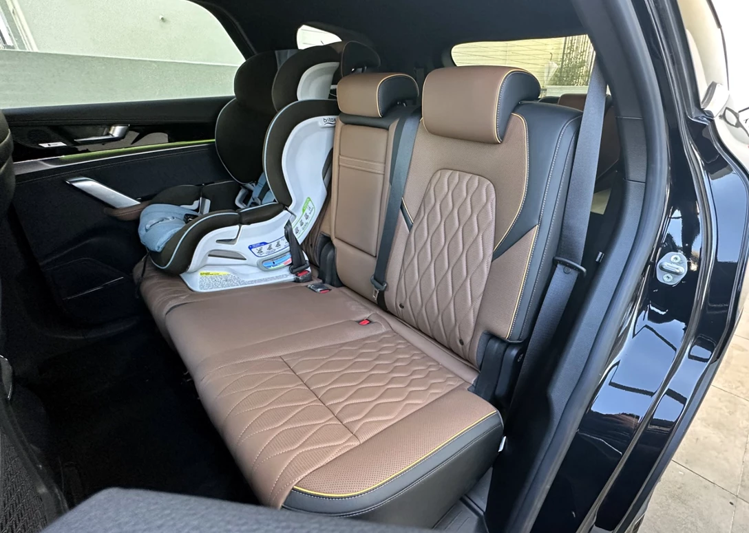 1680485-BYD TANG - 26-min.jpg