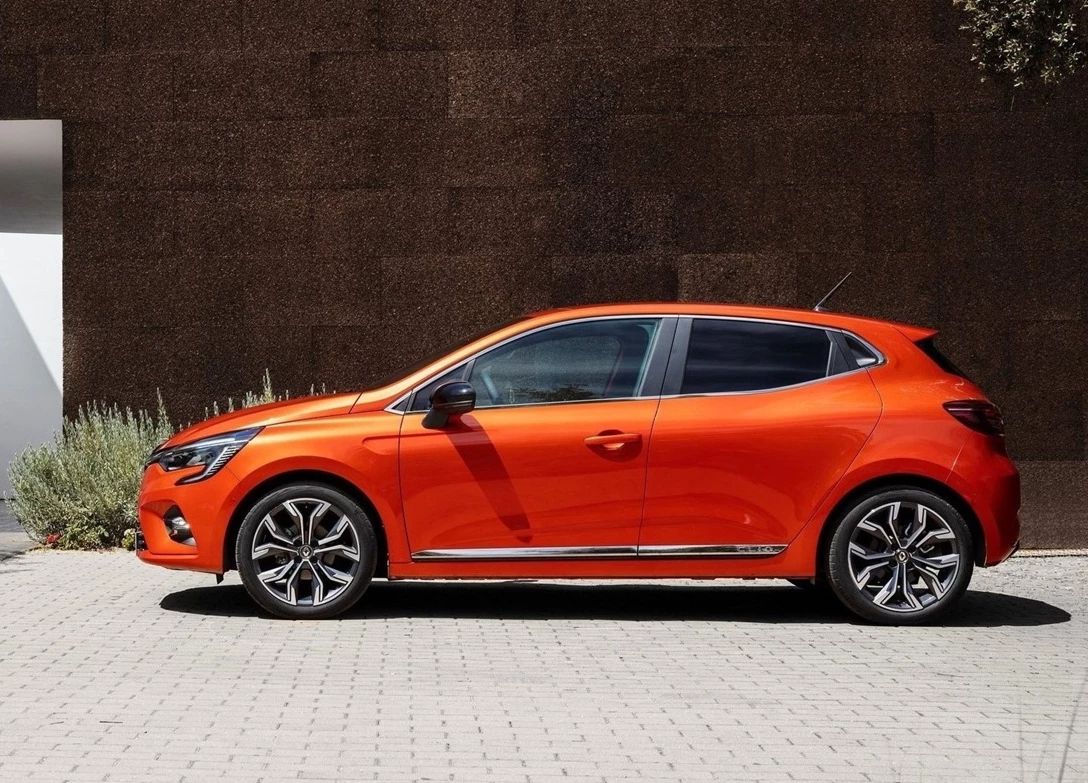 1641267-Renault-Clio-2020-05.jpg