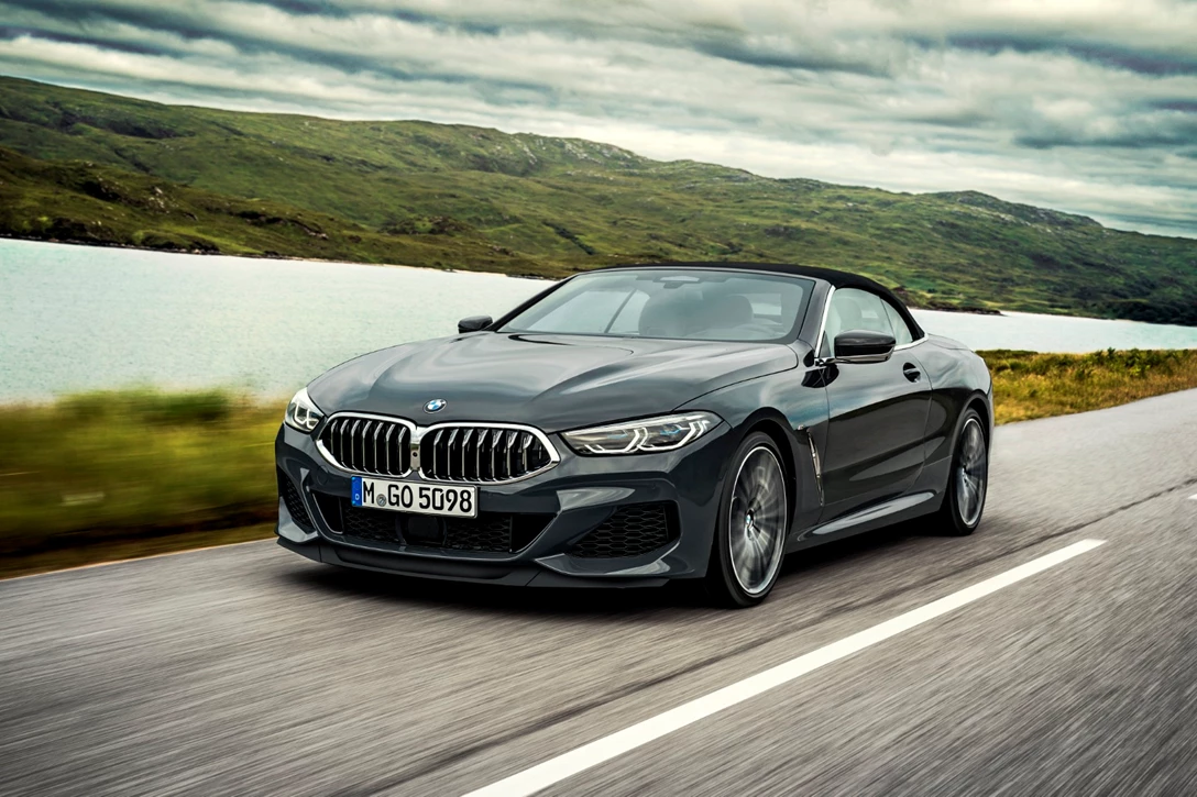 1606128-P90327625_highRes_the-new-bmw-8-series.jpg