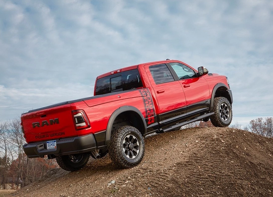 1661323-Ram-3500-2021-02.jpg