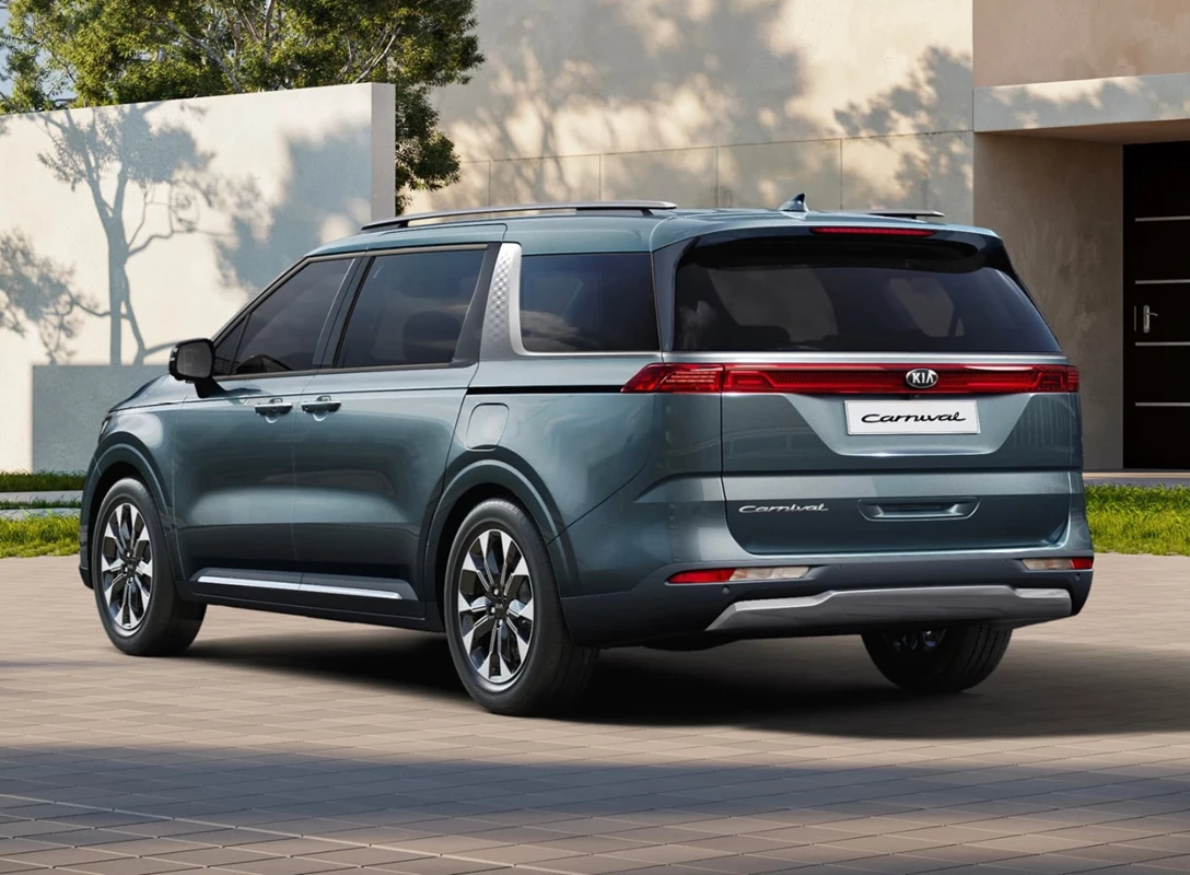 1651945-Kia-Carnival-2022-02.jpg