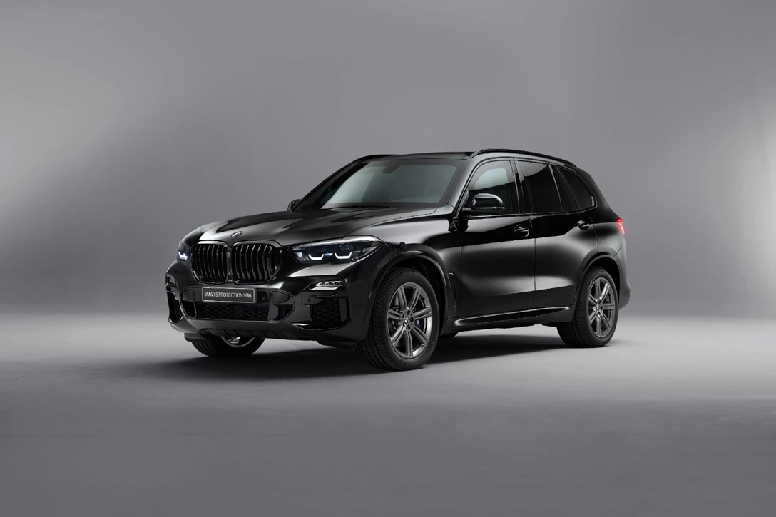 1621332-P90363285_highRes_the-new-bmw-x5-prote.jpg
