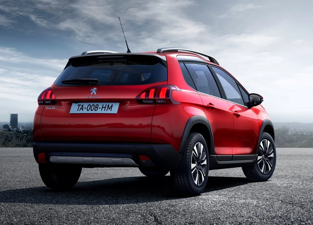 1686716-Peugeot-2008-2016-12-FL.jpg