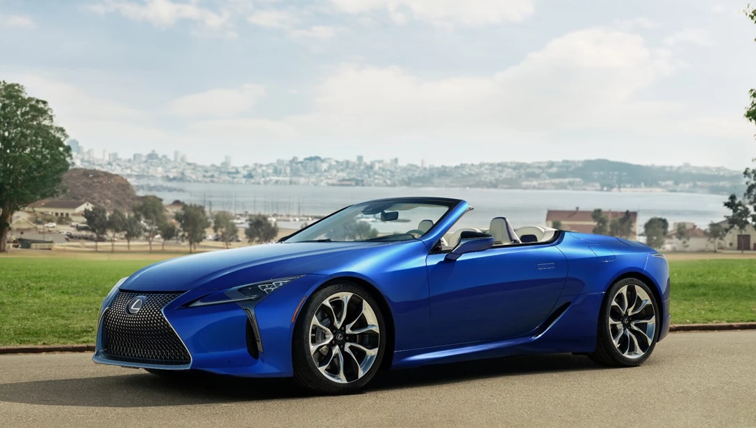 1625664-2021_Lexus_LC_500_Convertible_02.jpg
