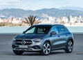 1633902-Mercedes-Benz-GLA-2021-01.jpg