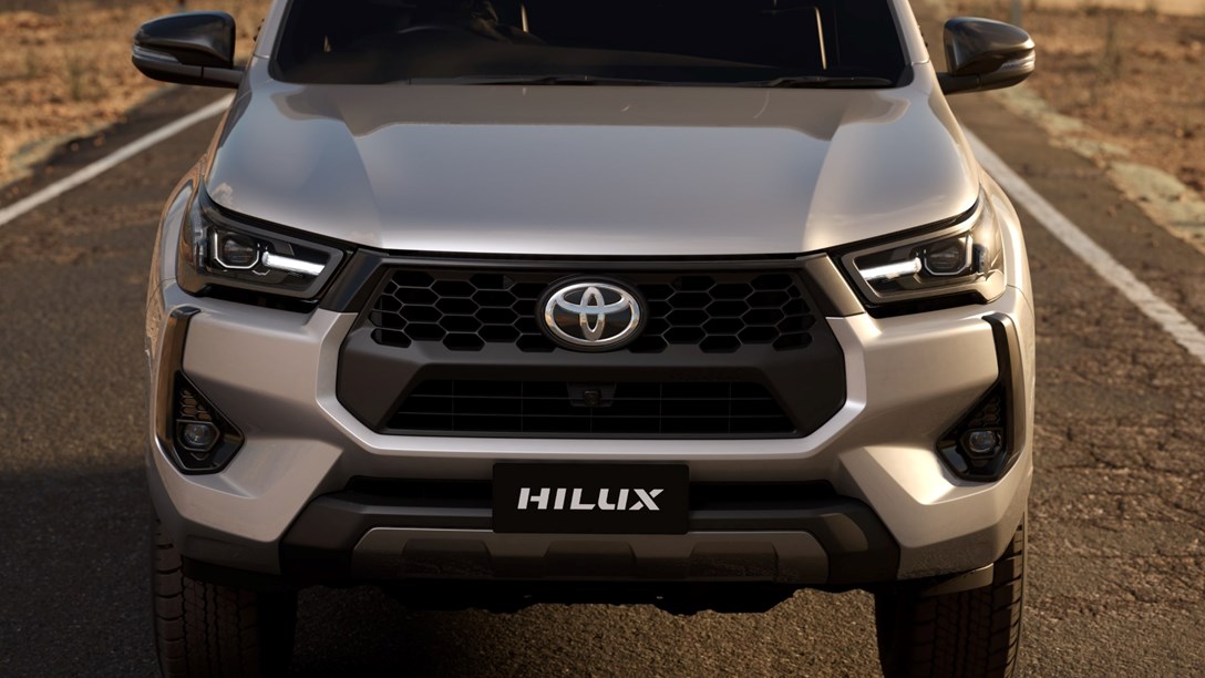 1692911-HiLux2.jpeg