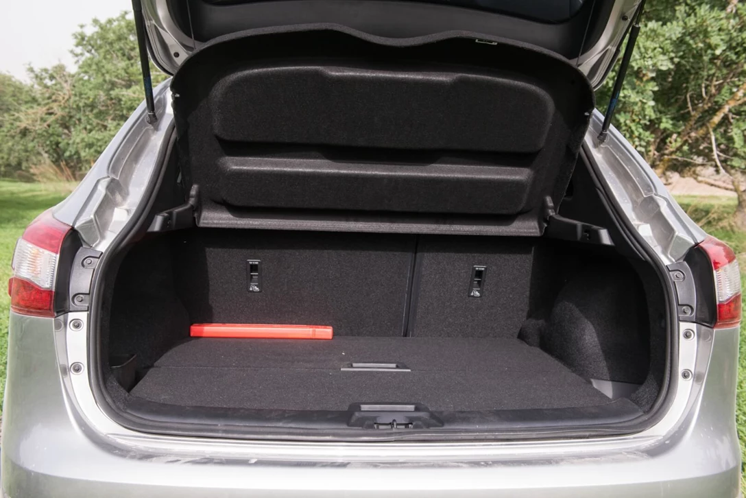 1618920-by benny doutsh (45 of 45).jpg