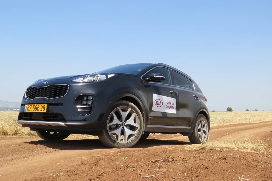 1602930-קיה ספוראטז GT (7).jpg