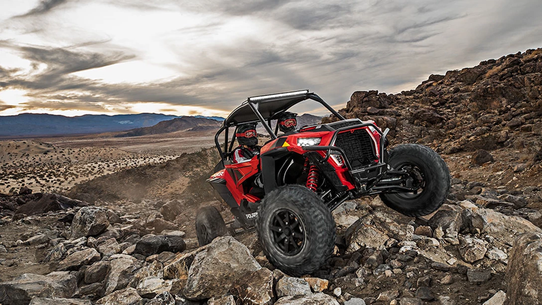 1592618-rzr-turbo-s-location-3.jpg