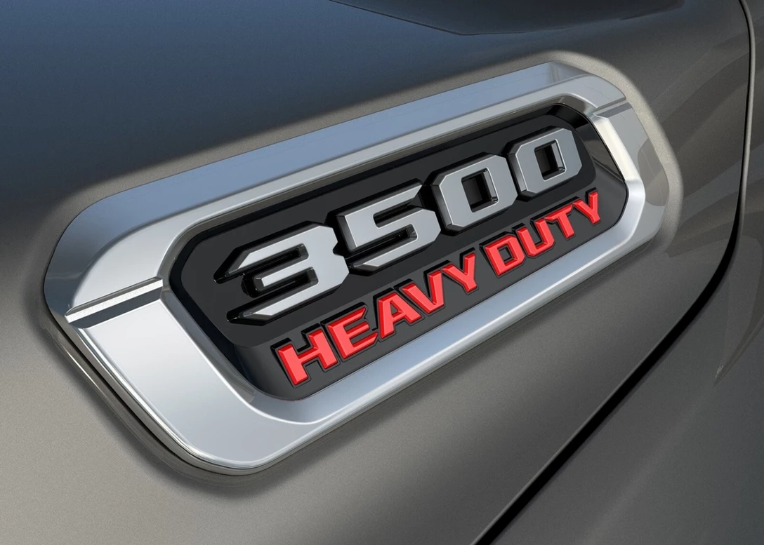 1685236-Ram-3500-2023-10.jpg